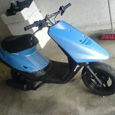 Yamaha Jog as Team-CF Byttet