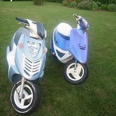 Aprilia sonic GP Solgt!