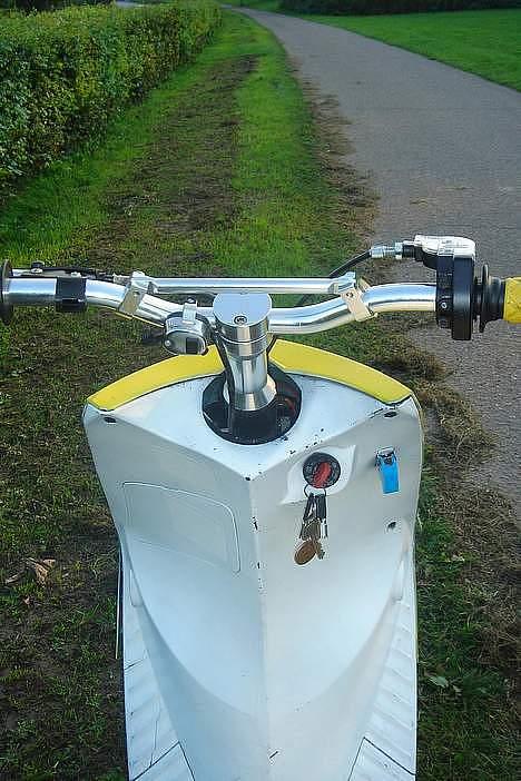 Suzuki estilete SOLGT billede 4