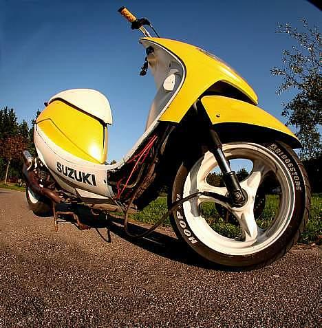 Suzuki estilete SOLGT billede 5