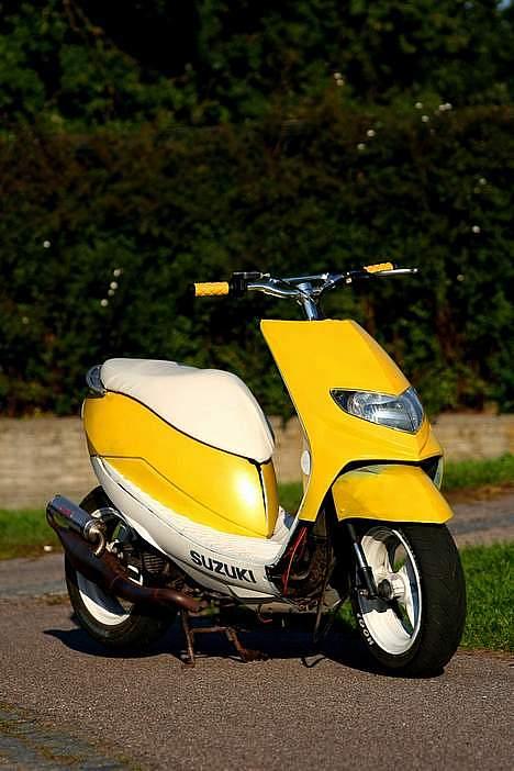 Suzuki estilete SOLGT billede 6