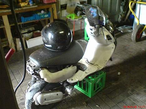 Aprilia Sonic - Byttet For Jog - Mit lille Projekt er igang. Skjoldene kommer til maleren i morgen.. ! :D Niiice billede 18