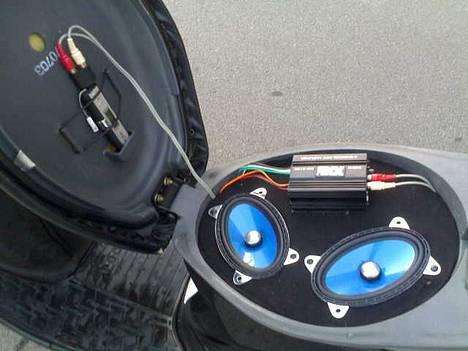 PGO HOT 50 - Spiller fandme godt med den lille 300 ams watt forstærker billede 20