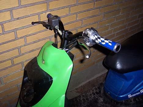 PGO Hot 50 [ Solgt ] - Som den er nu . Bartstyr & Harris Håndtag =) billede 9