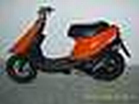 Yamaha SOLGT billede 1