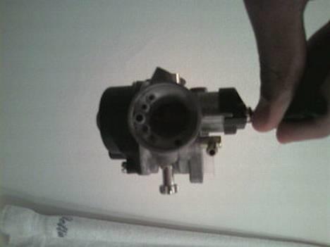 Peugeot Speedfight 2<33 SOLGT! - dellorto carburator 17,5mm billede 8