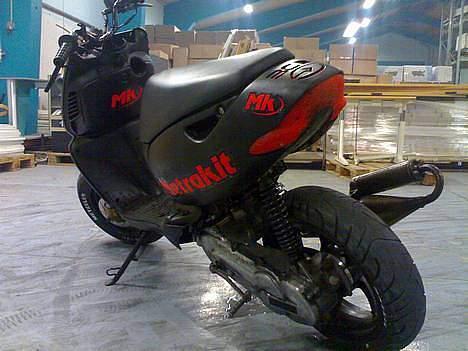 Aprilia sonic sr lc nakket billede 5