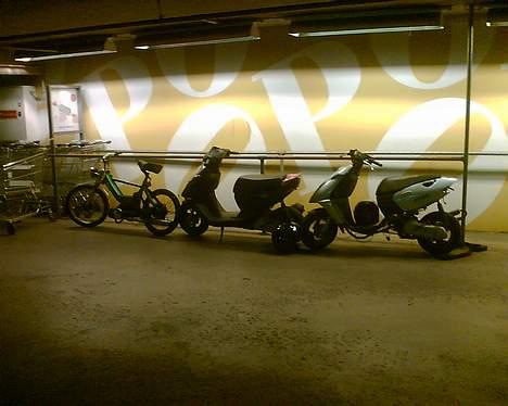 Yamaha jog MHR 1 STJÅLET - min sonic lc det er den sølvgrå billede 10