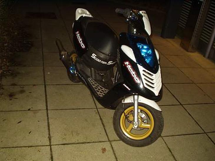 {{currentPhoto.altText}} billede {{currentPhoto.number}}