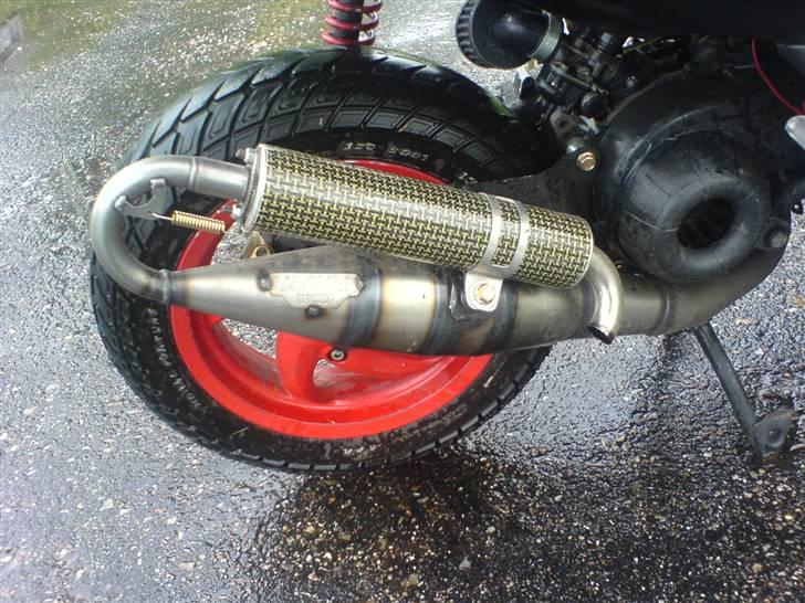 Gilera Runner - Sælges - Yasuni c16, en del mere rusten nu.. er blevet brugt til hverdag billede 2