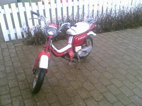 Suzuki • Fz''5o • SOLGT! .. - jaa.. os som den er nu  billede 2