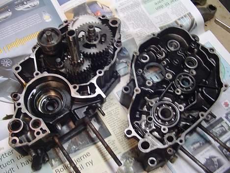 Suzuki RMX(NOS)(FØR) - motor blokken skilt af. billede 2