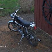 Yamaha 4 gear DX SOLGT til Basse