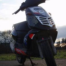 Aprilia Sonic \\ SOLGT