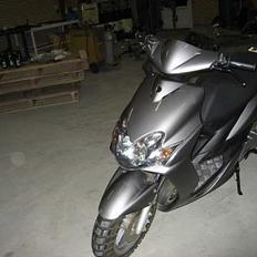 Yamaha Jog R -Solgt-