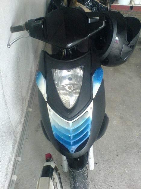 Aprilia Sonic Team-CF Solgt billede 3