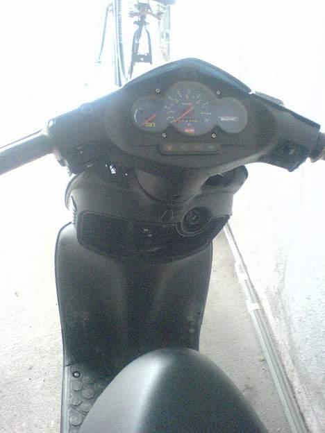 Aprilia Sonic Team-CF Solgt billede 5