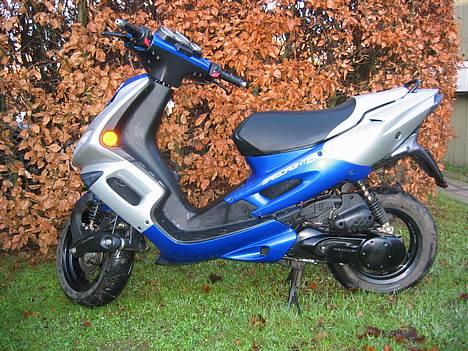 Peugeot Speedfight 2 - Solgt - Venstre side billede 1