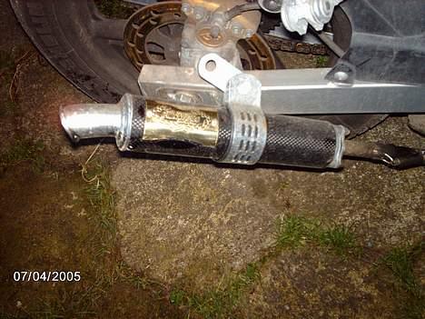 Derbi GPR 50 byttet til en Zip - mega Nice udstødning billede 3