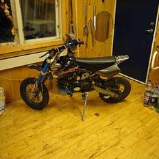 MiniBike 125ccm  (BYTTET)