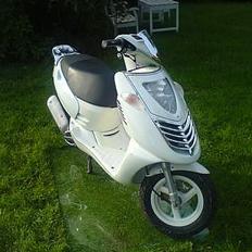 Aprilia Sonic *SOLGT*