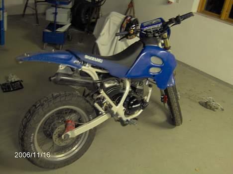 Suzuki smx solgt 19/12-06 billede 6