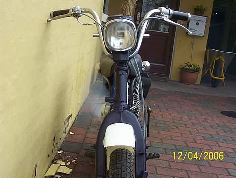 Suzuki FZ 50  > SOLGT < billede 4