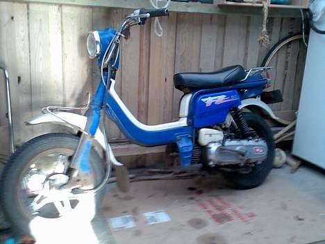 Suzuki FZ50 SOLGT billede 1