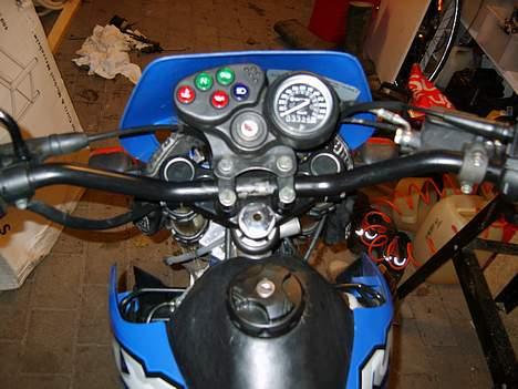 Suzuki RMX billede 7