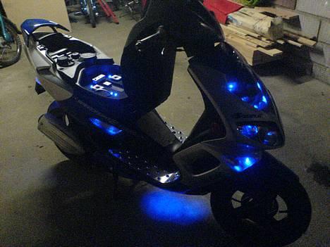 Peugeot Speedfight 2 TURBO SOLGT - Speedfight - det er sgu en fed scooter ! billede 14