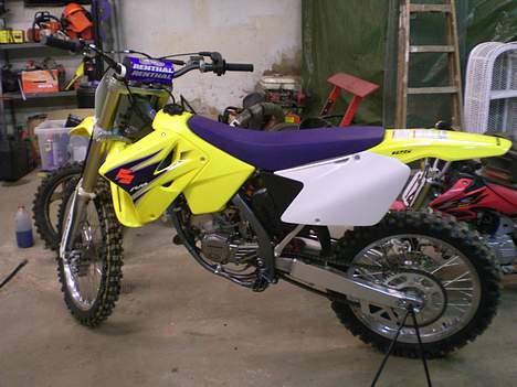 Aprilia sonic GP (hverdags) SOLGT - suzuki RM125 2007, med 85ccm motor billede 5