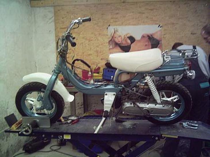 {{currentPhoto.altText}} billede {{currentPhoto.number}}