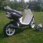 Yamaha Bws spy solgt i dele