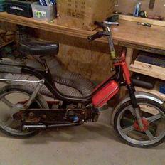 Vespa Bravo  (Byttet til Puck)