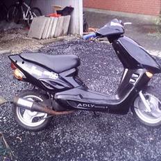 Adly      >>thunderbike<<SOLGT