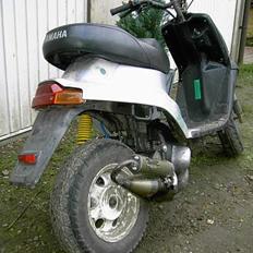 Yamaha booster salg: min 2500