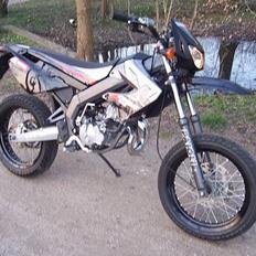 Derbi Senda SM Extreme SOLGT :(