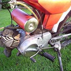 Yamaha 4 gear dx (projekt)