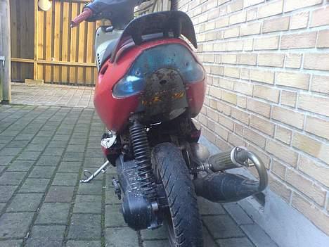 Aprilia Sonic/SR50 HPR - SOLGT - Gammel motor  billede 6