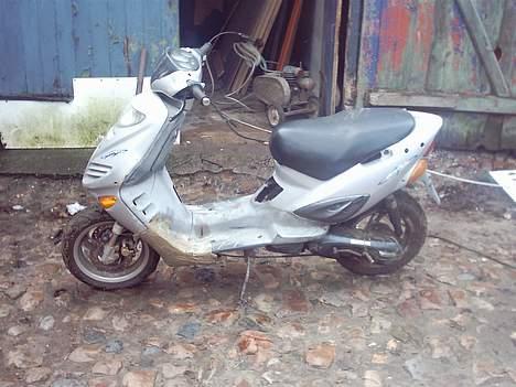 Adly super sonic (Solgt) billede 2