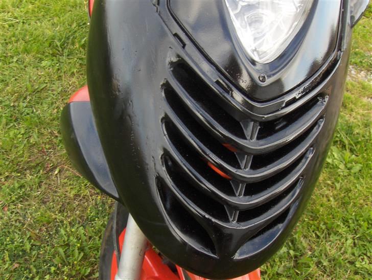 Aprilia Sonic (Byttet til Aerox) - Det udspartlede frontskjold :P billede 2