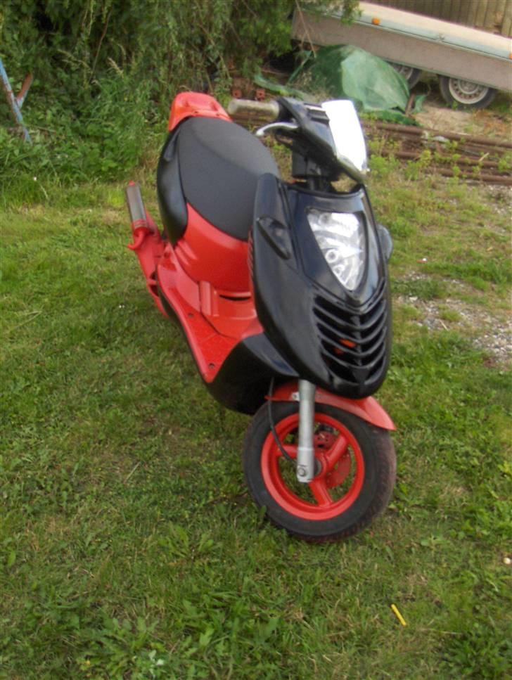 Aprilia Sonic (Byttet til Aerox) - Forfra billede 8