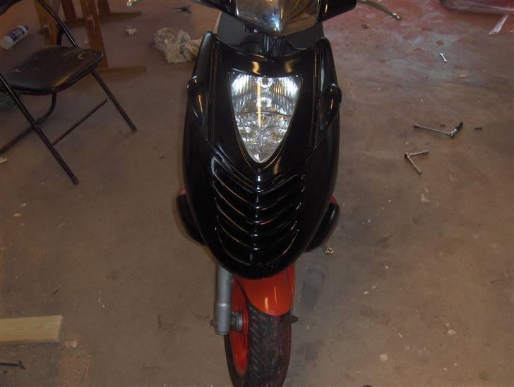 Aprilia Sonic (Byttet til Aerox) - Den dejlige spartlede front billede 9