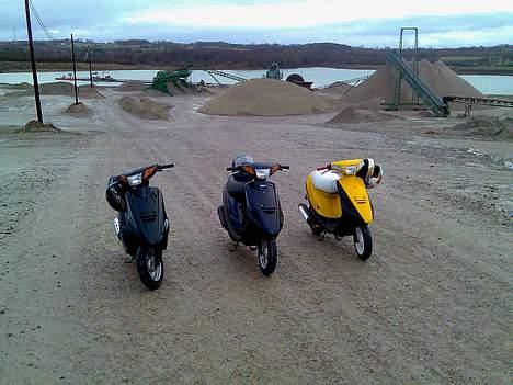 Yamaha Jog AS - SOLGT ! - Dejligt sted vi tog billeder - Hvem valgte mon det :P ? billede 7