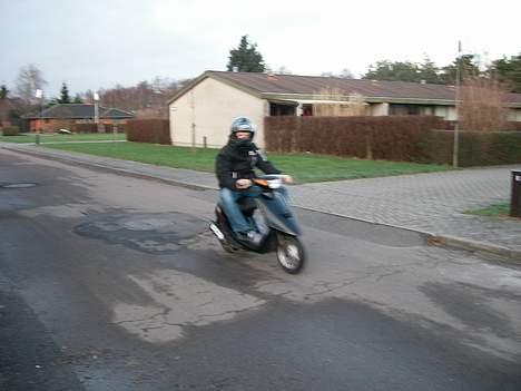 Yamaha Jog AS - SOLGT ! - BEVISET = Den KAN køre:P billede 17