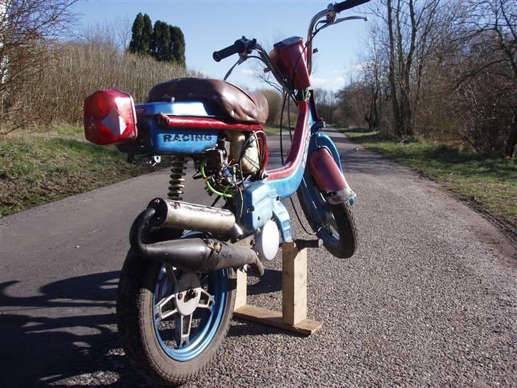 Suzuki FZ50 byttet billede 2