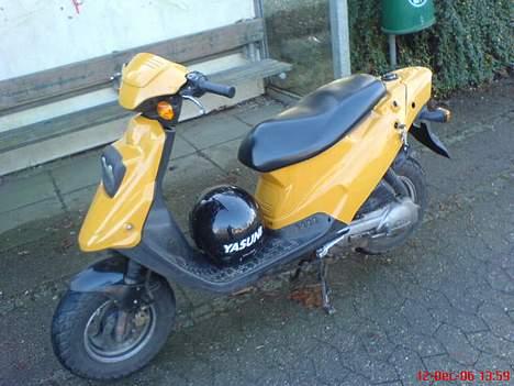 PGO Hot 50 / byttet til zip billede 2