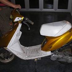Yamaha Jog FS solgt)