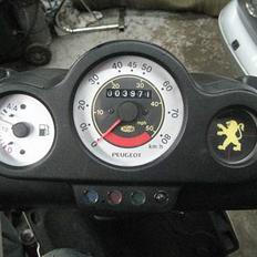 Peugeot speedfight 2 (solgt)