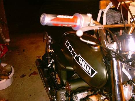 Yamaha fs1 - min yams fra siden der er ikke meget plads i garagen billede 2